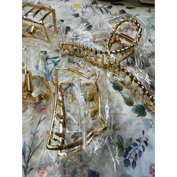 Gold Toned Hair Claw Clips Set Of 11 Pieces - Picture 1 of 4